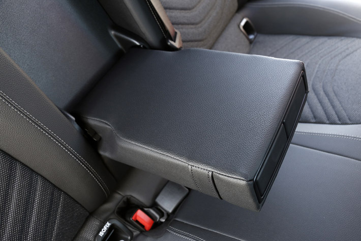 メルセデス・ベンツ 新型Aクラス