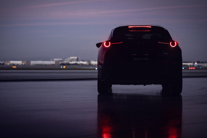 マツダ CX-30
