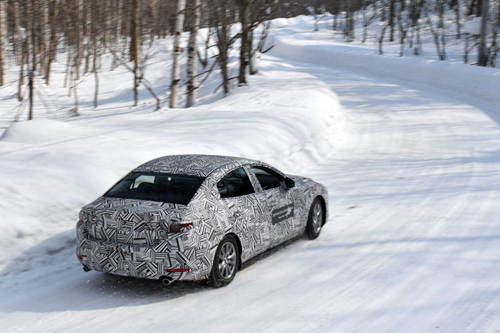 マツダ 3(プロトタイプ) 雪上テスト【2019年マツダ雪上試乗会(テストコース：北海道・マツダ剣淵試験場)】