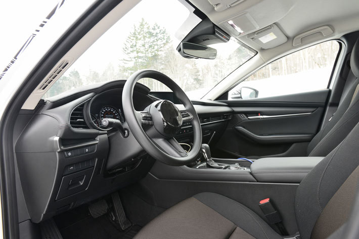 マツダ 3(プロトタイプ) 雪上テスト【2019年マツダ雪上試乗会(テストコース：北海道・マツダ剣淵試験場)】