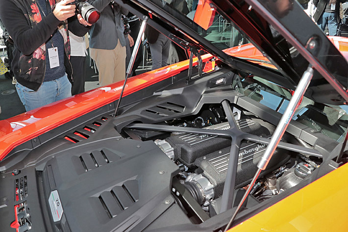 ランボルギーニ ウラカン EVOを発表