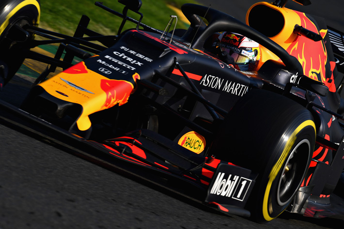 2019年F1開幕戦オーストラリアGPでAston Martin Red Bull Racingのマックス・フェルスタッペン選手が3位表彰台を獲得。ホンダとして2015年のF1復帰以来初の表彰台