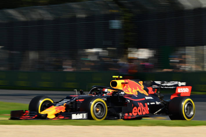 レッドブルホンダ F1開幕戦で3位獲得 ホンダにとって11年ぶりの表彰台 画像ギャラリー No 6 業界先取り 業界ニュース 自動車ニュース23国産車から輸入車まで Mota