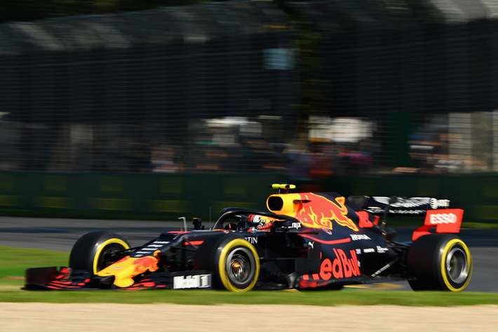 2019年F1開幕戦オーストラリアGPでAston Martin Red Bull Racingのマックス・フェルスタッペン選手が3位表彰台を獲得。ホンダとして2015年のF1復帰以来初の表彰台