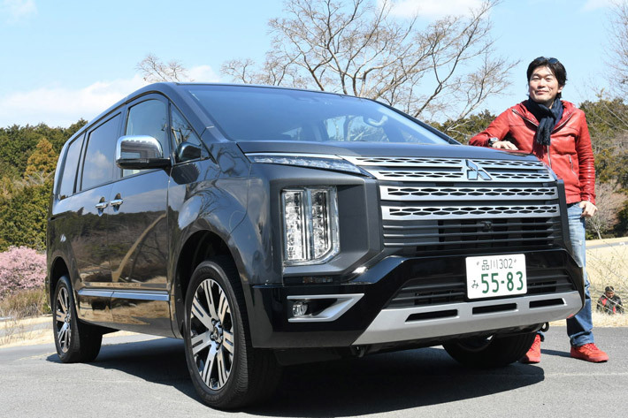 三菱 新型デリカD:5 P[8人乗り・4WD],自動車ライターの山田 弘樹氏