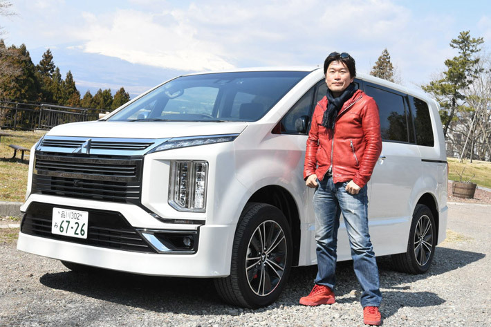 三菱 新型デリカD:5 URBAN GEAR G-Power Package [8人乗り・4WD],自動車ライターの山田 弘樹氏