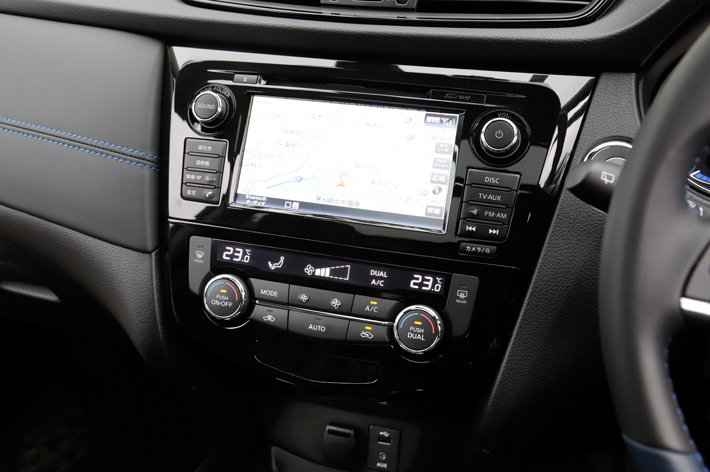日産 エクストレイルAUTECH