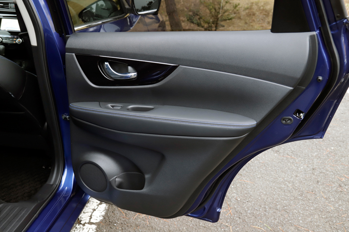 日産 エクストレイルAUTECH