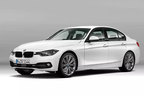 BMWの特設サイトで歴代3シリーズデビュー当時の人気ドライブソングが公開中