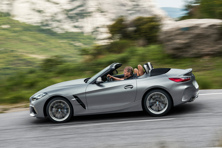 BMW、新型Z4を発表