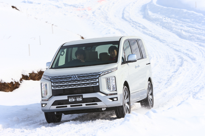 三菱自動車 雪上試乗会