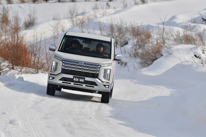 三菱自動車 雪上試乗会