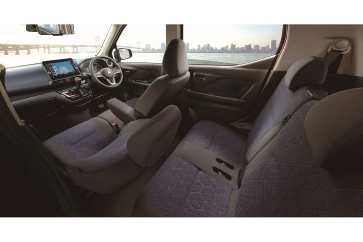 三菱新型eKクロス