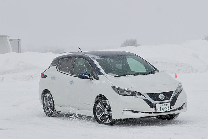日産 リーフ