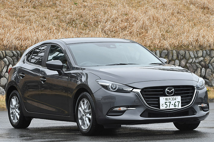 マツダ3 新型車徹底解説 アクセラから Mazda3 へ名前を変えた理由とは 1 2 話題を先取り 新型車解説19 Mota