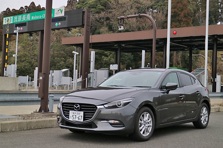 マツダ 3代目アクセラスポーツ 実燃費レポート 次期モデル Mazda3 を前に 今 買うのも全然あり その実力とは 4 6 低燃費 にこだわるなら 最新の実燃費が丸わかり 燃費レポート Mota