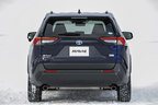 トヨタ 新型RAV4 HYBRID X(E-Four／ボディカラー：ダークブルーマイカ)[雪上試乗会／トヨタ自動車士別試験場(北海道)]