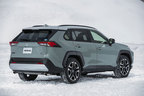 トヨタ 新型RAV4 Adventure(ダイナミックトルクベクタリングAWD／ボディカラー：アーバンカーキ×アッシュグレーメタリック)[雪上試乗会／トヨタ自動車士別試験場(北海道)]