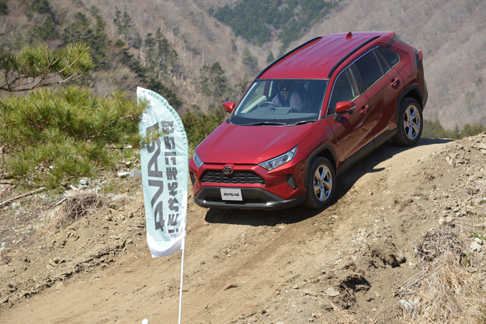 トヨタ 新型RAV4