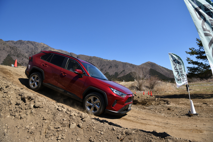 トヨタ 新型RAV4