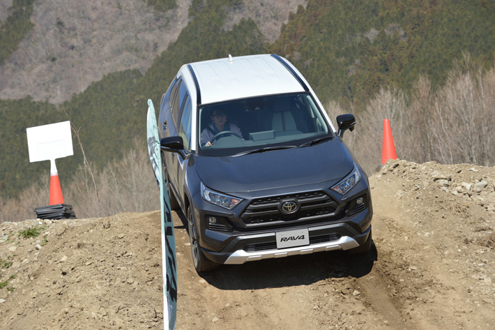 トヨタ 新型RAV4