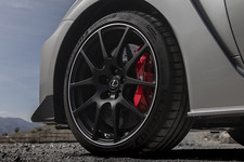 レクサス RC F