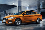 日産 新型「シルフィ」を世界初公開