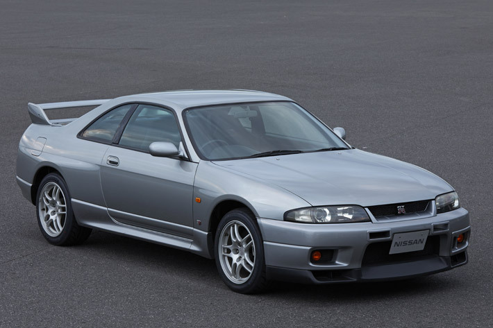 「マイナス21秒のロマン」失敗作なんて言わないで！R33 スカイライン GT-R【MOTA写真館】