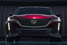 キャデラック CT5 「ラグジュアリーモデル」