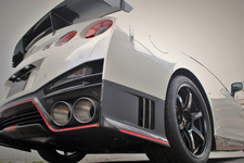 プレミアムレンタカーが日産GT-R NISMO (R35) レンタカーを提供開始
