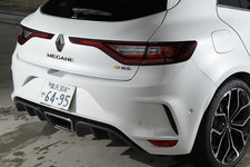 ルノー メガーヌ R.S. CUP