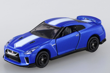 日産 GT-RとフェアレディZと東名高速がともに50周年、イベント開催