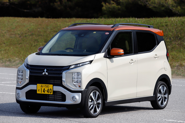 「三菱 eKクロス」