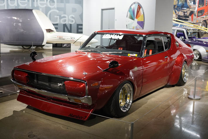 1973 NISSAN SKYLINE 2000GT-X(改)【ピーターセン自動車博物館】