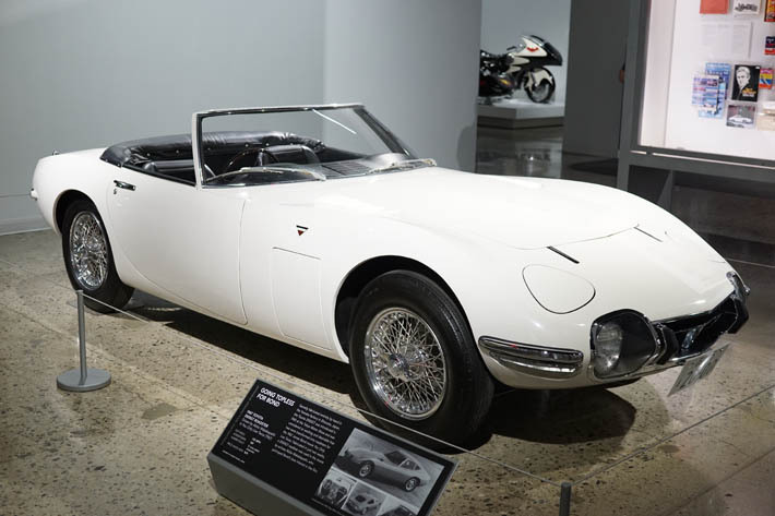 1967 TOYOTA 2000GT ROADSTER【ピーターセン自動車博物館】