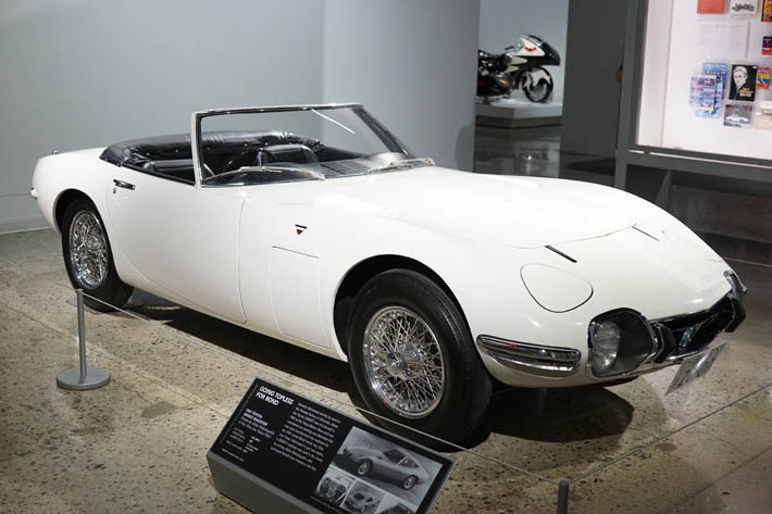 1967 TOYOTA 2000GT ROADSTER【ピーターセン自動車博物館】