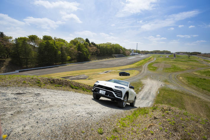 ランボルギーニ ウルス【ウルス試乗会「URUS TEST DRIVE PLUS」(会場：GKNドライブライン ジャパン プルービンググラウンド)】