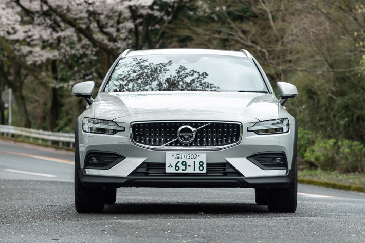 ボルボ V60 Cross Country