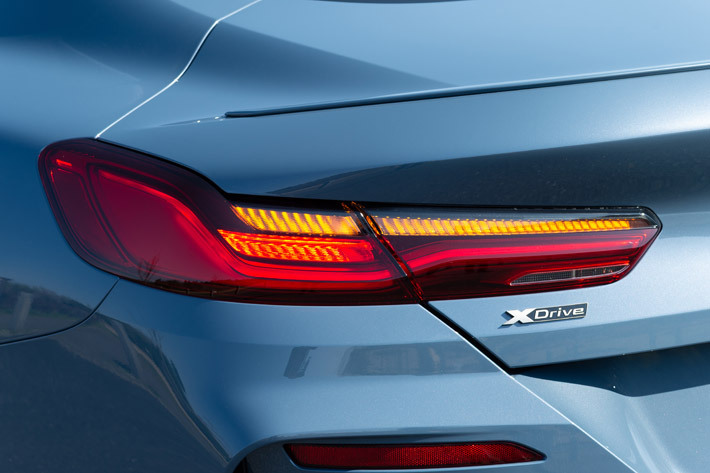 BMW 新型8シリーズ M850i xDriveクーペ