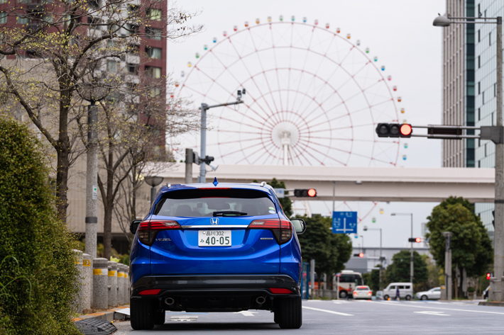 ホンダ ヴェゼル × 沢すみれ