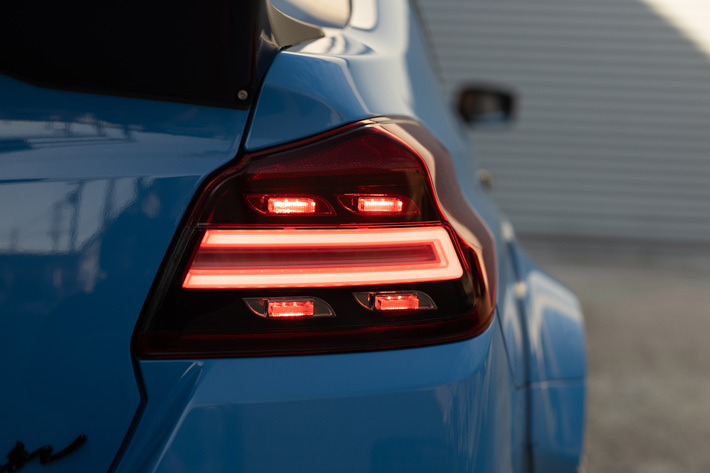 コラゾン スバル WRX用フルLEDテールランプの魅力を徹底解説 コラゾン スバル WRX用フルLEDテールランプの魅力を徹底解説