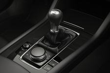 マツダ 新型 MAZDA3
