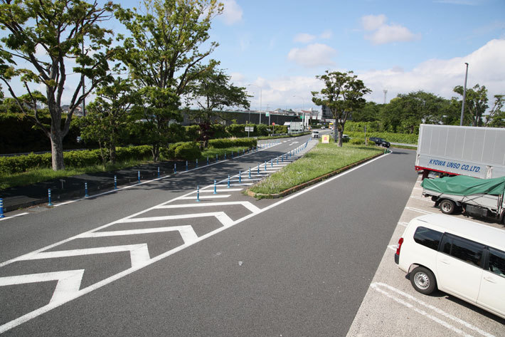 東名高速・海老名サービスエリア【パナソニック ポータブルナビゲーション「Gorilla(ゴリラ)」2019年モデル】