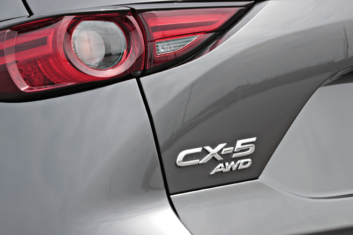 マツダ CX-5 25T Lパッケージ（2.5リッター ガソリンターボ）