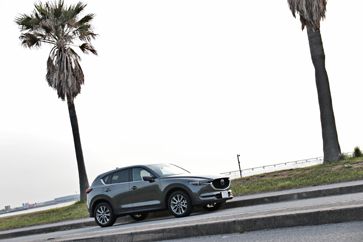 マツダ CX-5 25T Lパッケージ（2.5リッター ガソリンターボ）