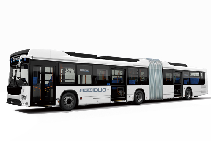 いすゞ 国産初のハイブリッド連節バス「エルガデュオ」を発売