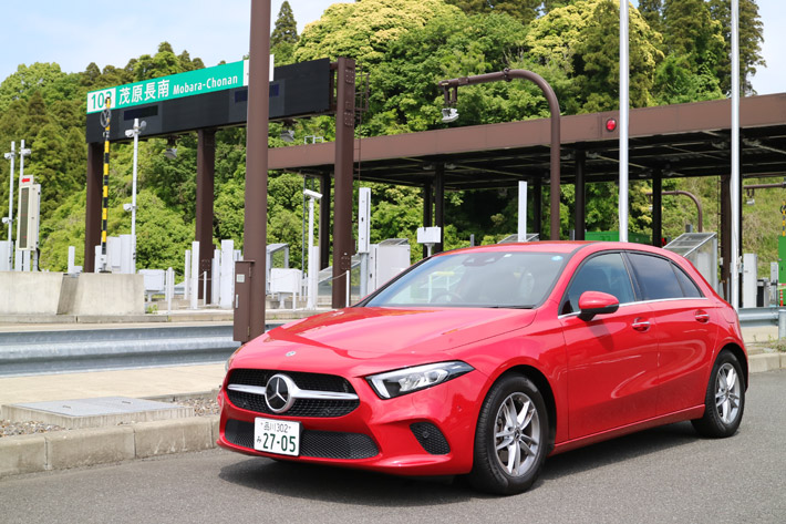 メルセデス ベンツ 新型aクラス 実燃費レポート A180スタイル 1 4リッター ガソリンターボの実燃費を徹底検証 4 5 低燃費 にこだわるなら 最新の実燃費が丸わかり 燃費レポート Mota
