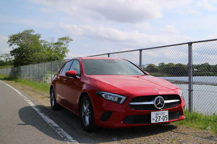 メルセデス ベンツ 新型aクラス 実燃費レポート A180スタイル 1 4リッター ガソリンターボの実燃費を徹底検証 5 5 低燃費 にこだわるなら 最新の実燃費が丸わかり 燃費レポート Mota