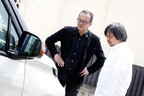 （左）三菱自動車工業株式会社 デザイン本部 プロダクトデザイン部 デザイン・プログラム・マネージャー 大石 聖ニ氏、（左）遠藤 イヅル氏