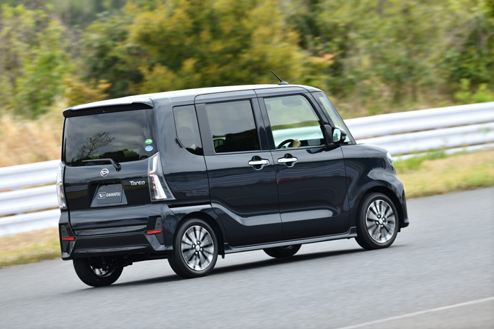 ダイハツ 新型タントカスタム（プロトモデル）